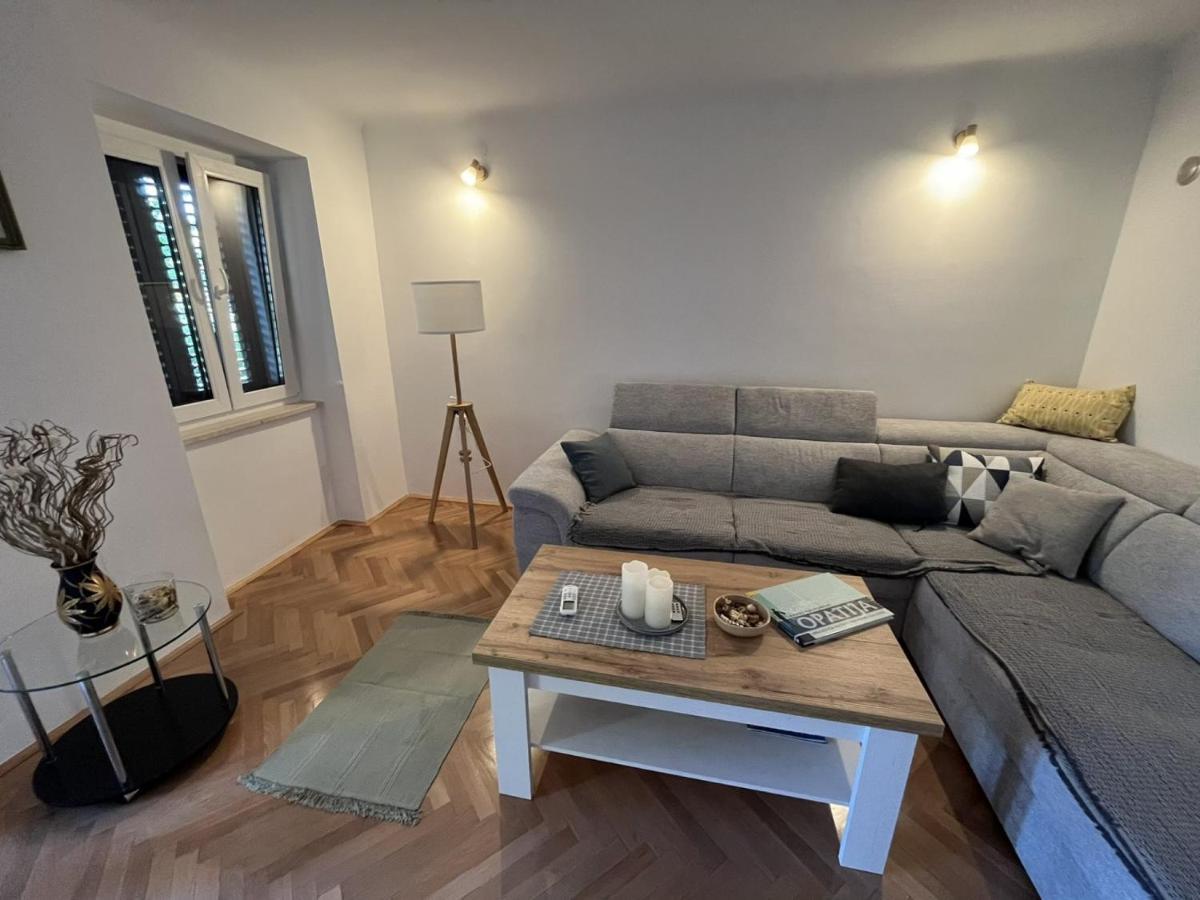 Apartment Hermes Lovran Eksteriør bilde